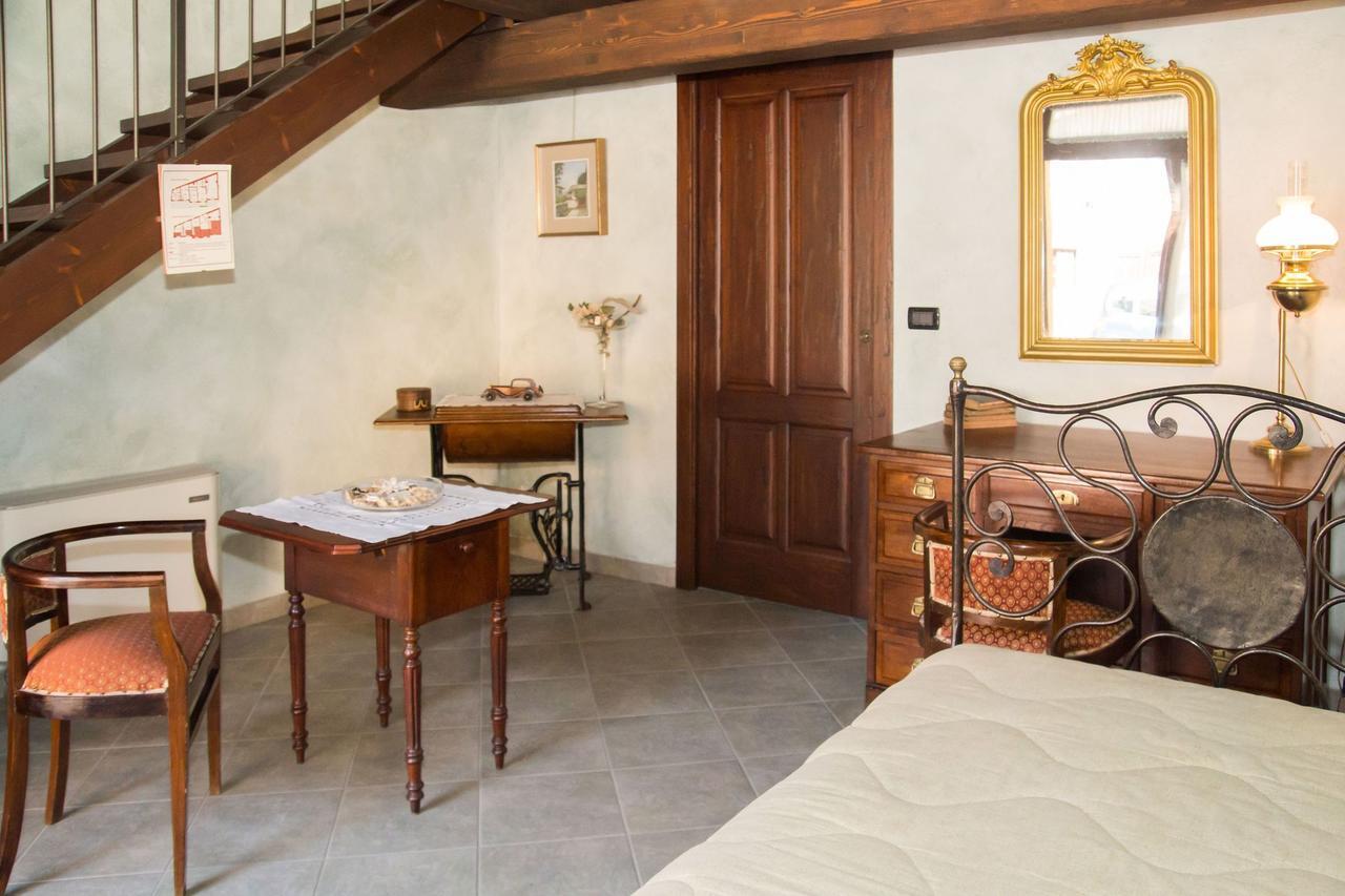 Casa Del Grande Vecchio Bed & Breakfast Airasca Exterior photo