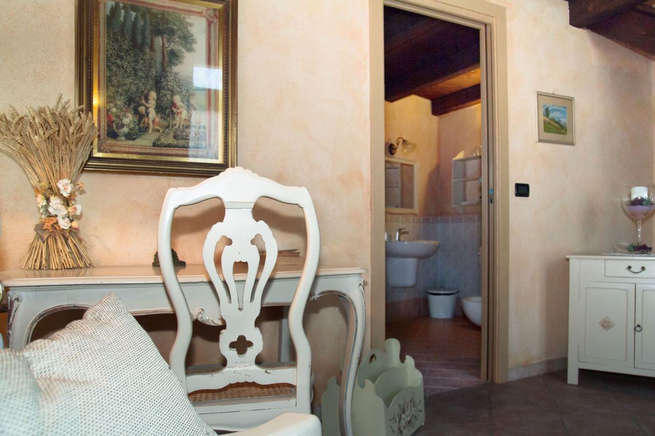 Casa Del Grande Vecchio Bed & Breakfast Airasca Exterior photo