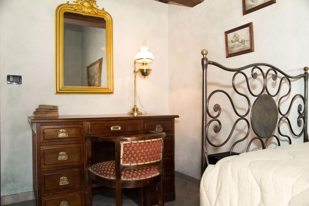 Casa Del Grande Vecchio Bed & Breakfast Airasca Exterior photo