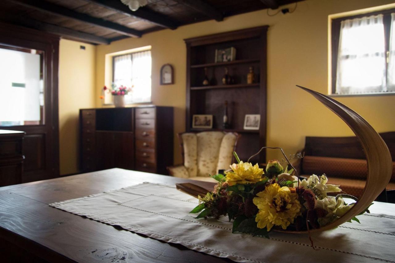 Casa Del Grande Vecchio Bed & Breakfast Airasca Exterior photo